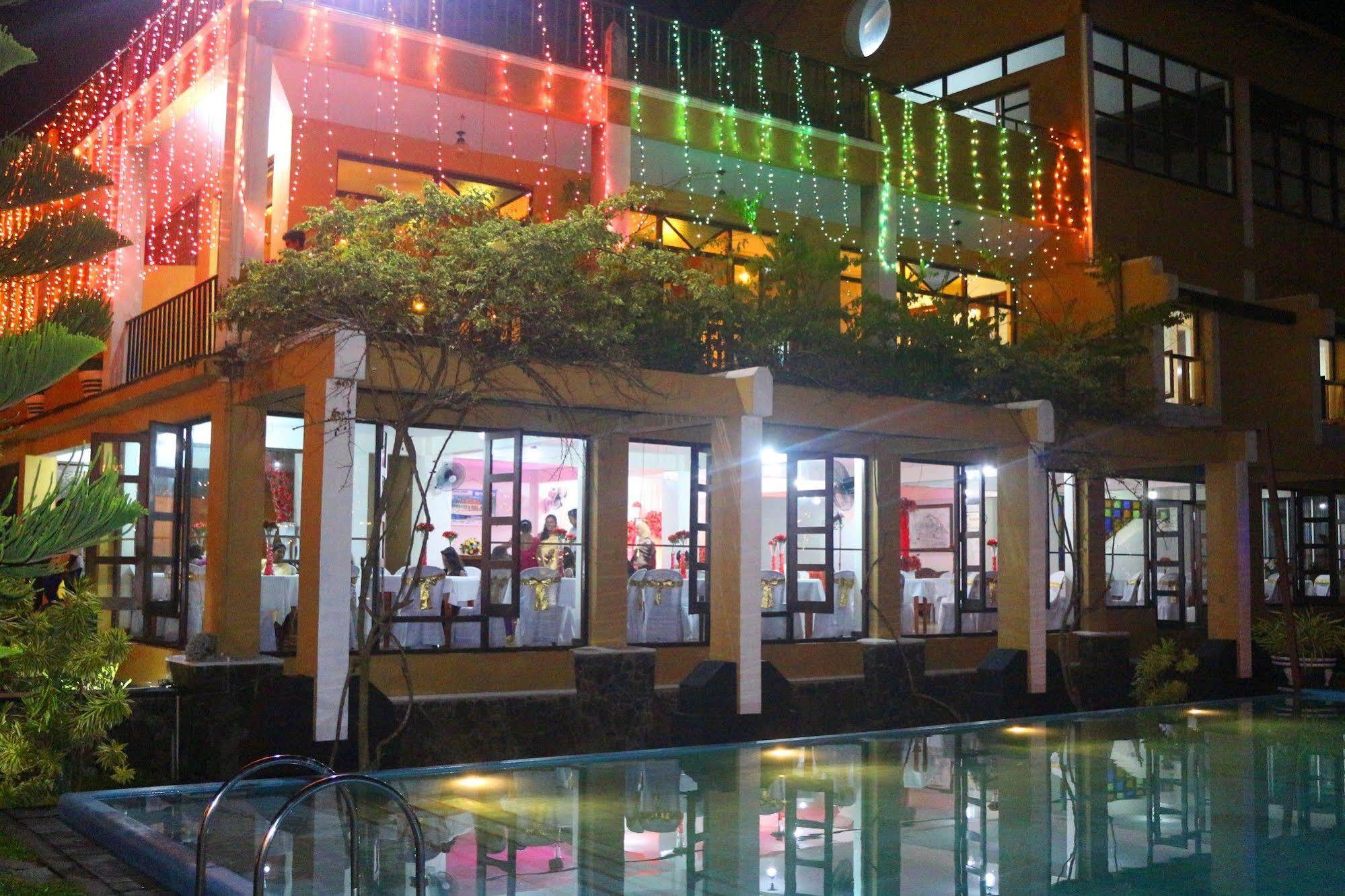 Ocean Dreams Hotel Ahangama Exterior photo