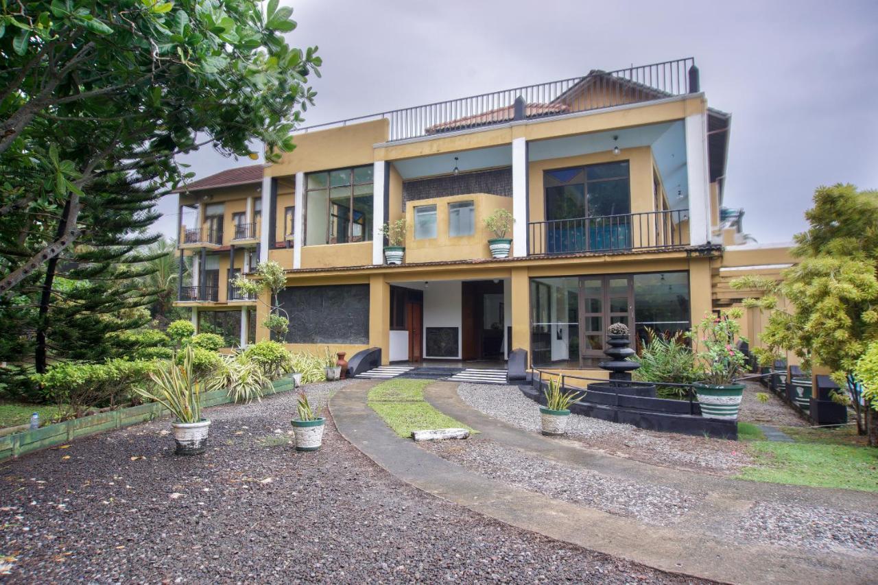 Ocean Dreams Hotel Ahangama Exterior photo